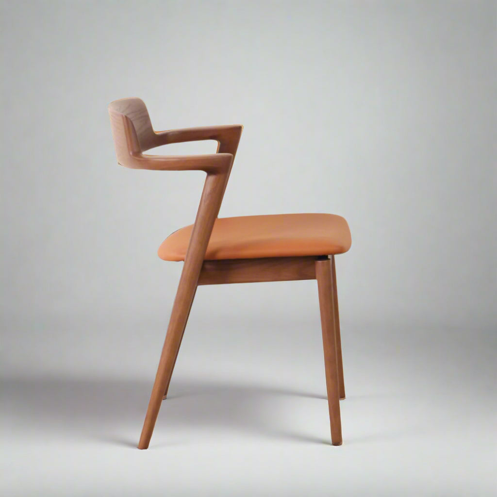 The Seoto Chair by Motomi Kawakami: Elegant Simplicity Meets Japanese Craftsmanship