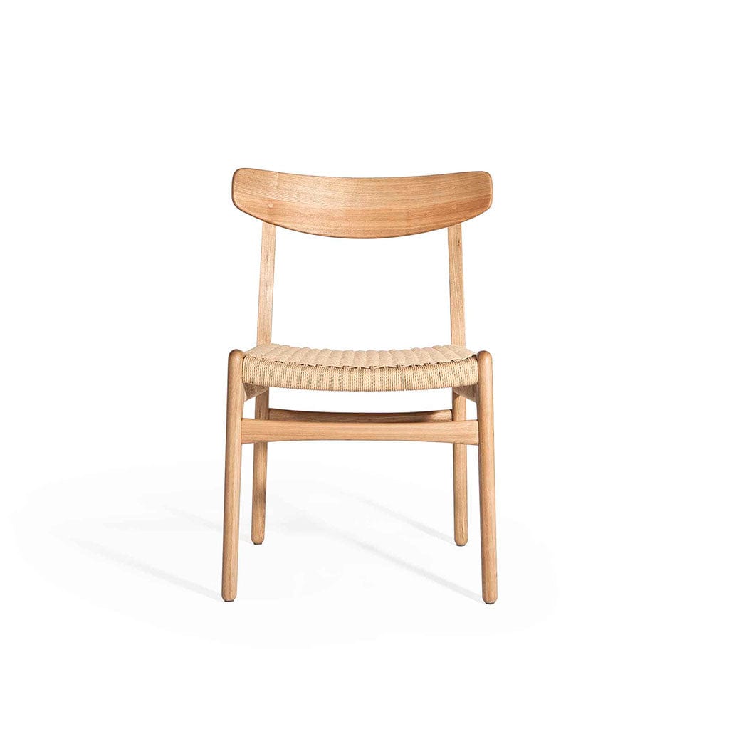 The CH23 Chair: Elegant Craftsmanship Meets Modern Comfort