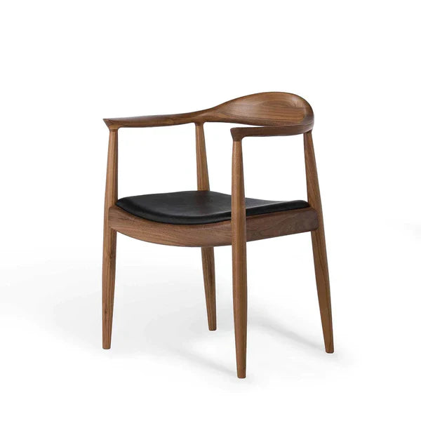 The Chair That Started It All: Why the PP501 Round Chair Still Inspires Modern Living