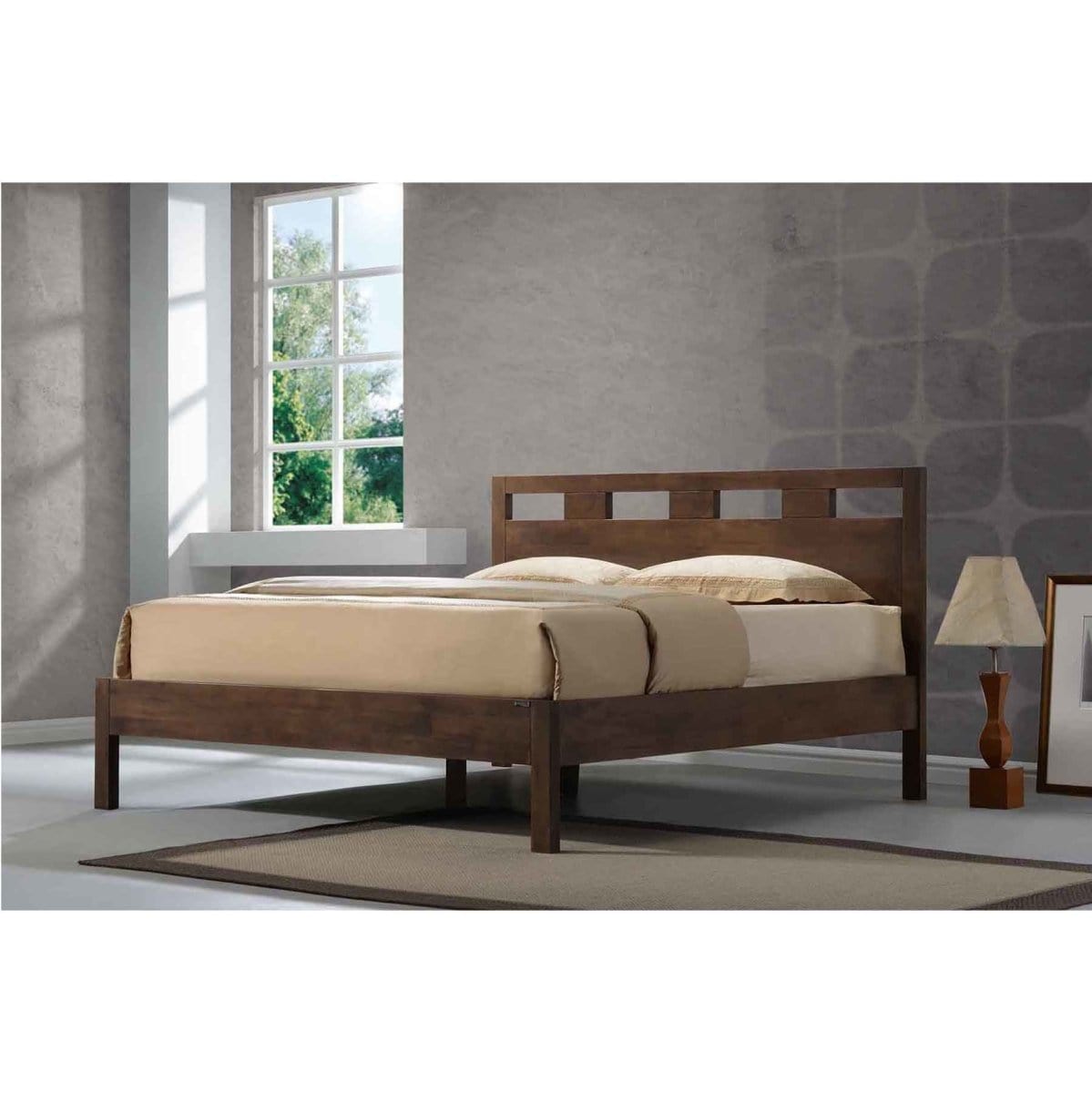 #1 Ashton Solid Wood King Bed picket and rail