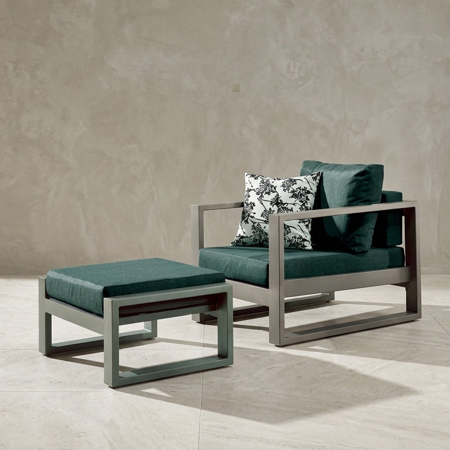Amber Outdoor Sofa | WA1043