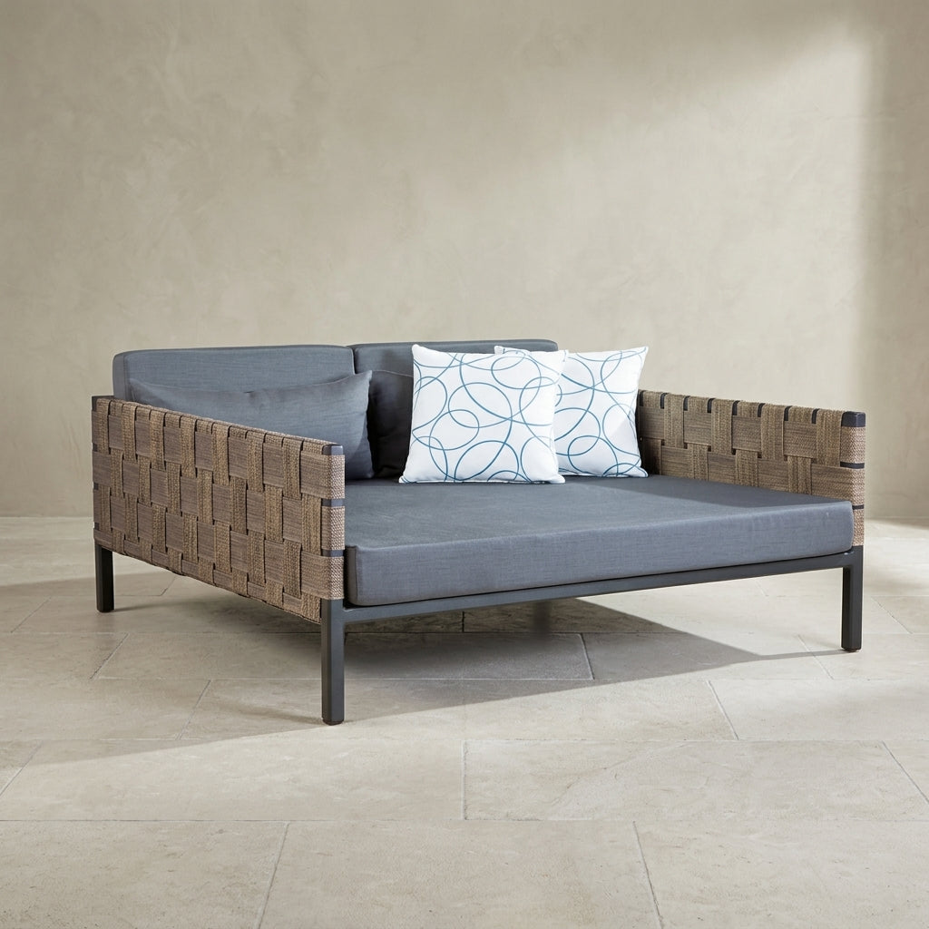 Asthina Outdoor Daybed Sofa | WA1036