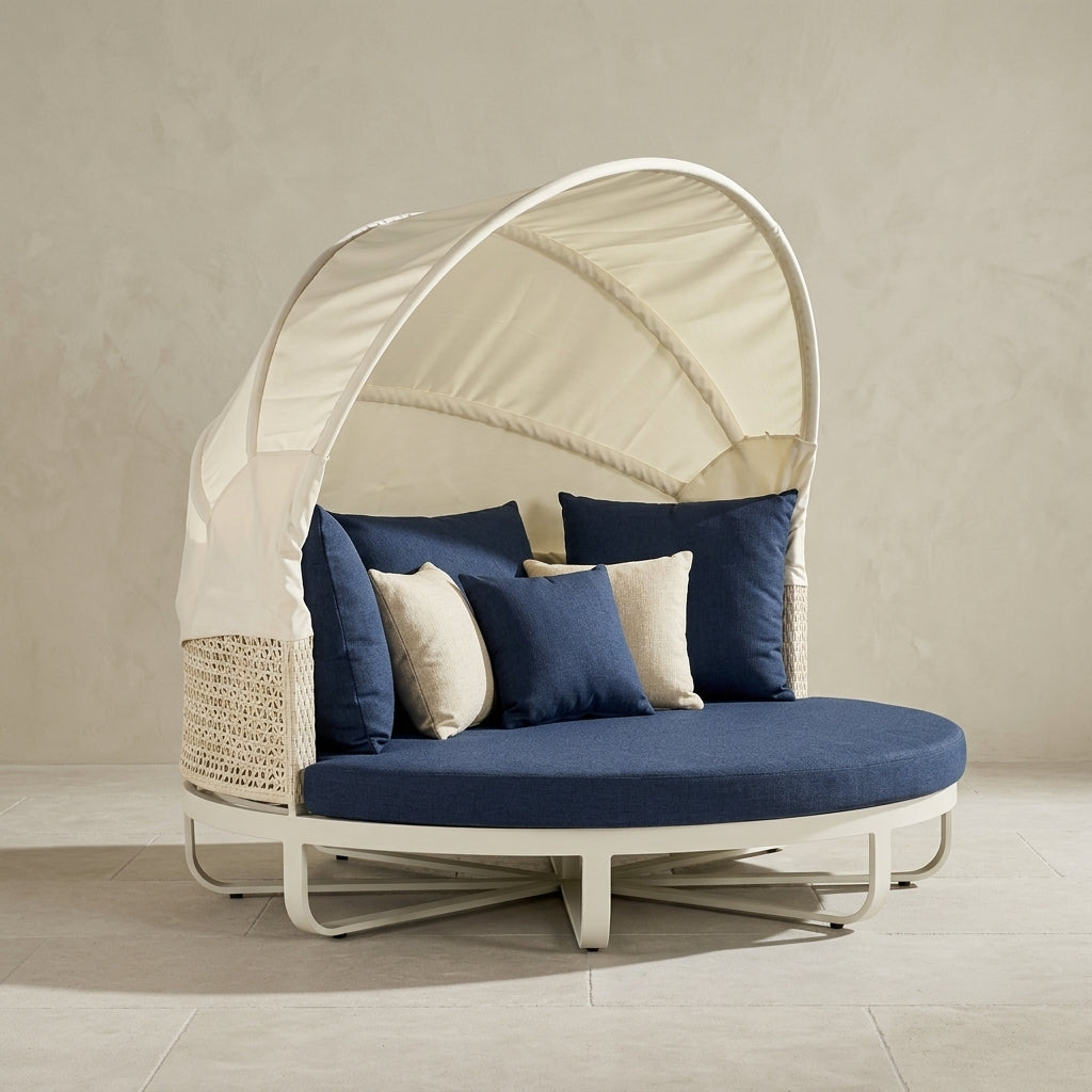 Orlando Outdoor Daybed | Lounge | Retractable Roof | WA1016