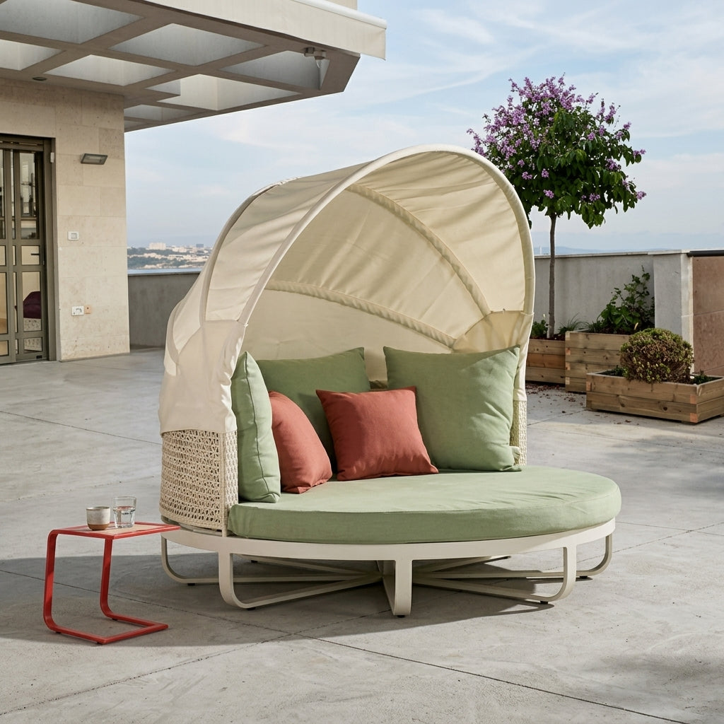 Orlando Outdoor Daybed | Lounge | Retractable Roof | WA1016