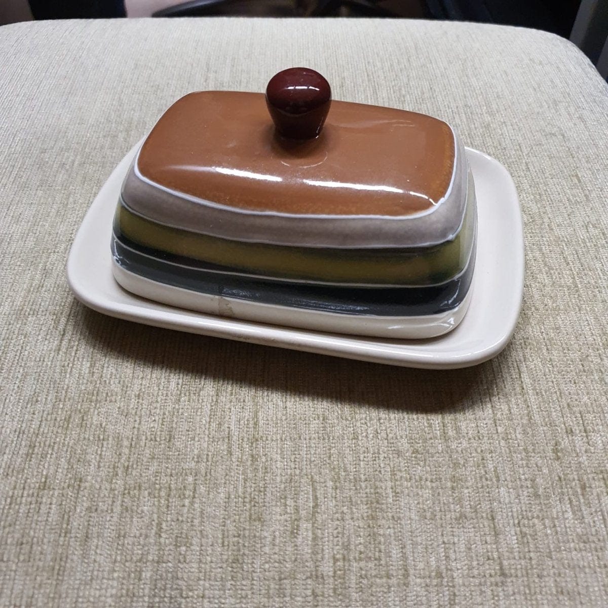 AB-BDish Butter Dish picket and rail