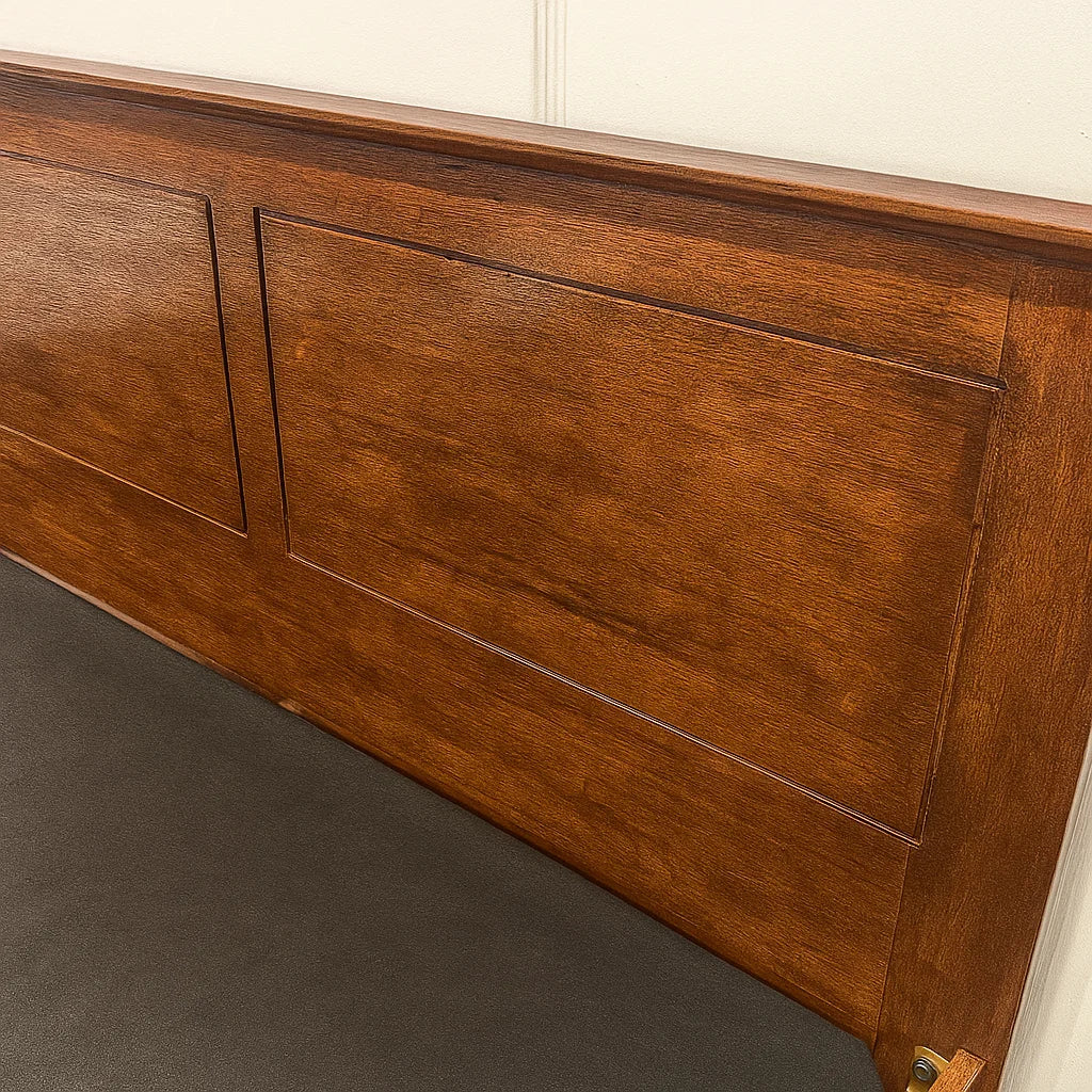 Americana Hudson Solid Wood Queen Size Bed picket and rail