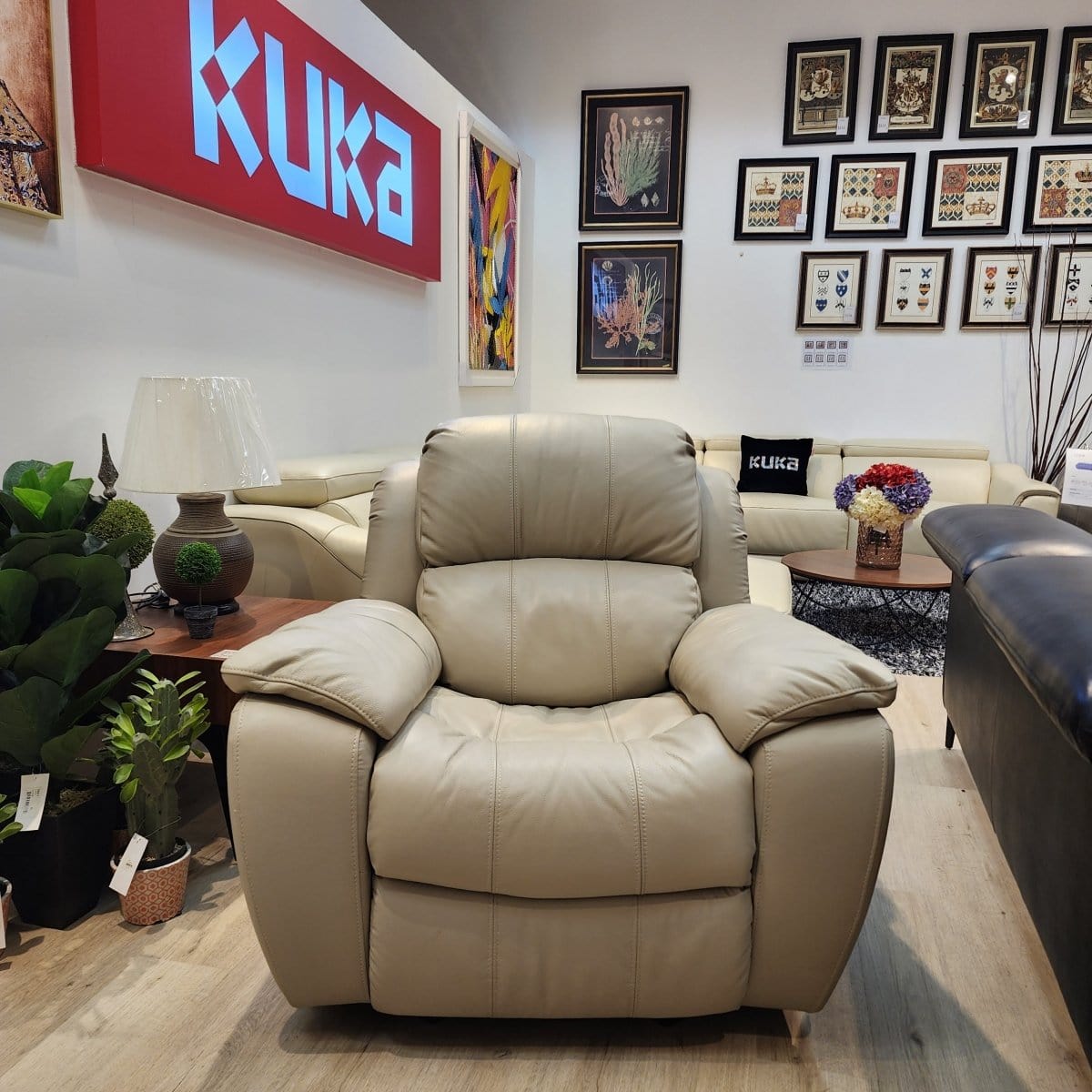 KUKA KS-#1238 Top-Grain Leather 1-Seater/3-Seater Recliner Sofa (Color: M5652) picket and rail