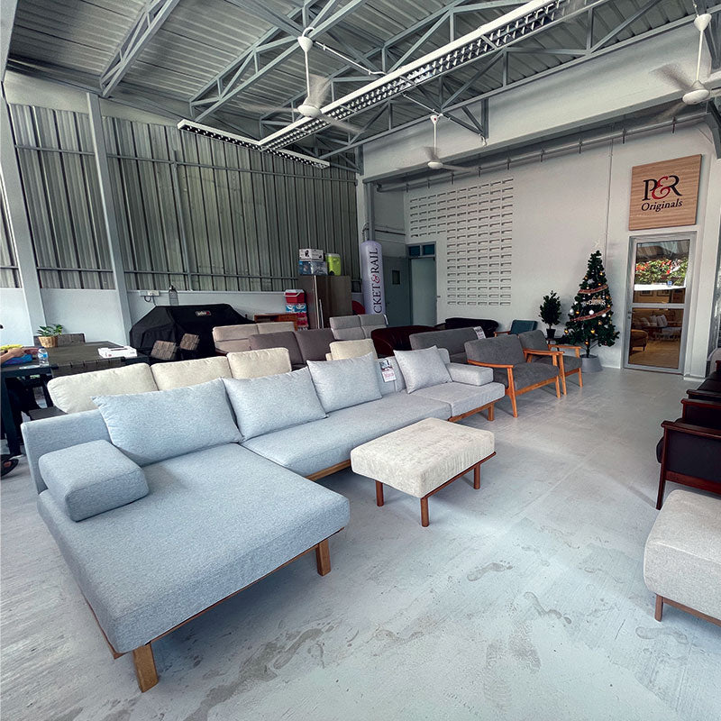 Picket&Rail Custom Interiors 35 Senang Crescent Picket&Rail Custom