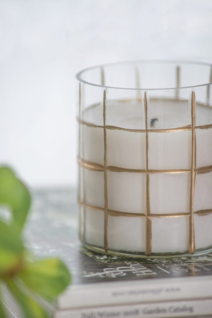 Scented Soy Wax Earl Grey Candle (AB-77638) picket and rail